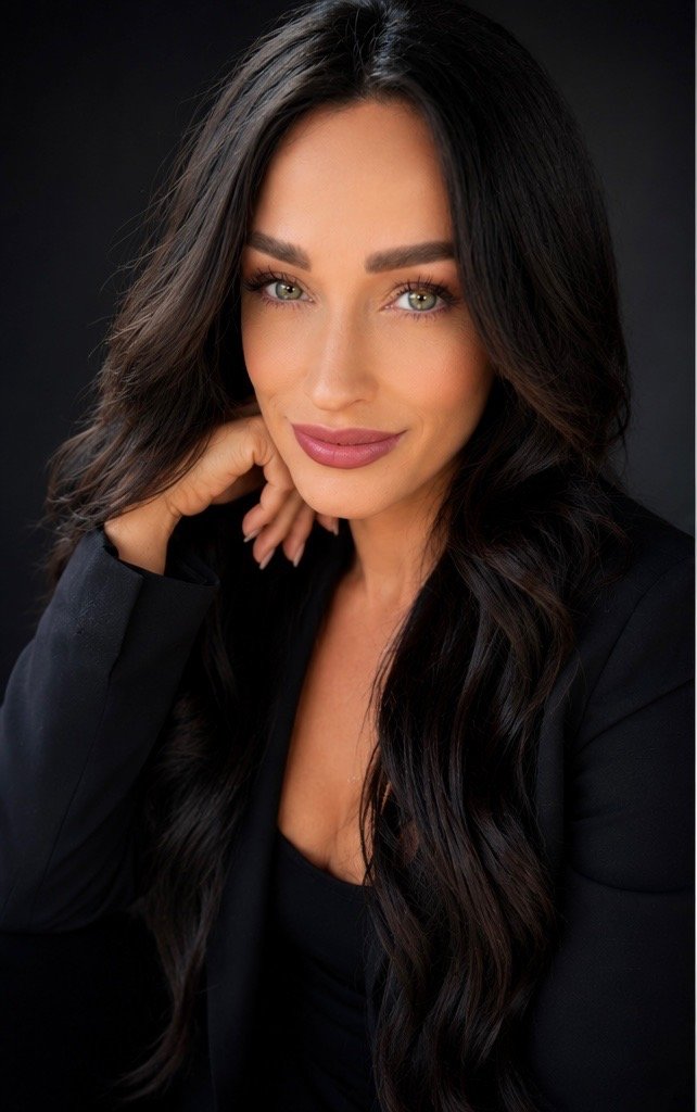 Portrait of Danri Fondren